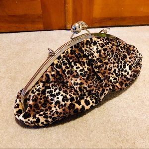 Sparkly leopard cheetah print clutch purse bag with hand strap